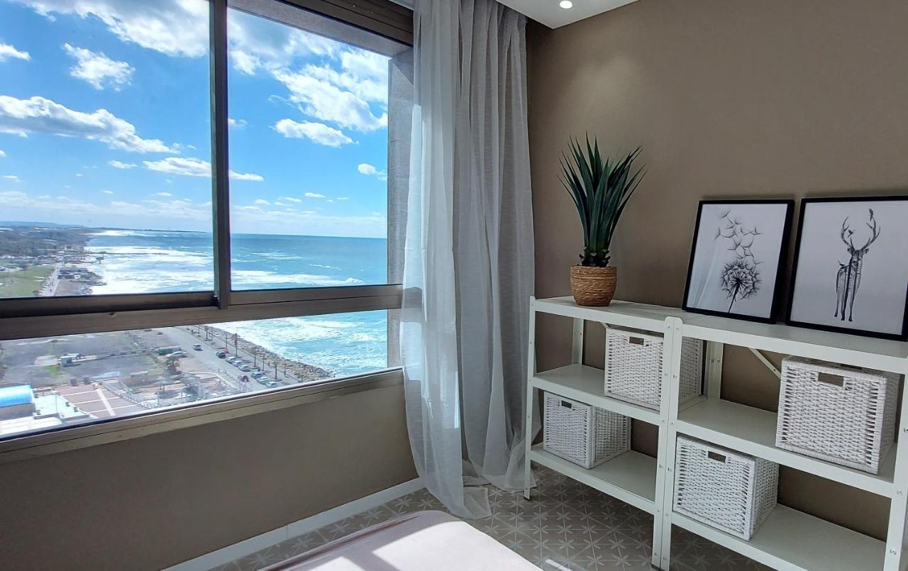 Haifa Almog Tower- "Blue Reef" Suite On The Sea エクステリア 写真