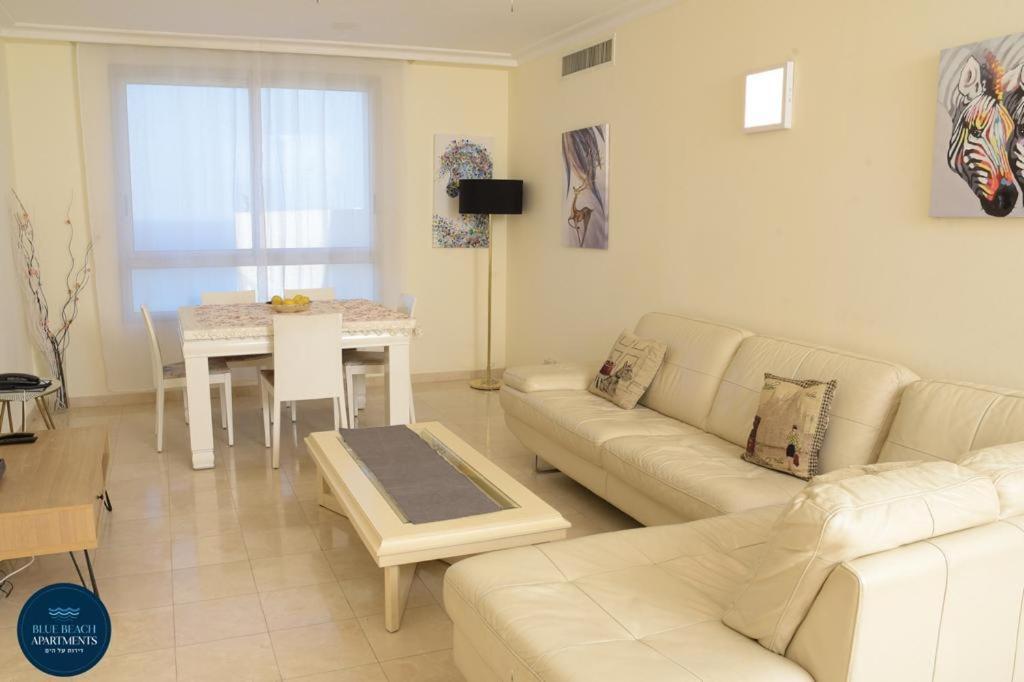 Haifa Almog Tower- "Blue Reef" Suite On The Sea エクステリア 写真