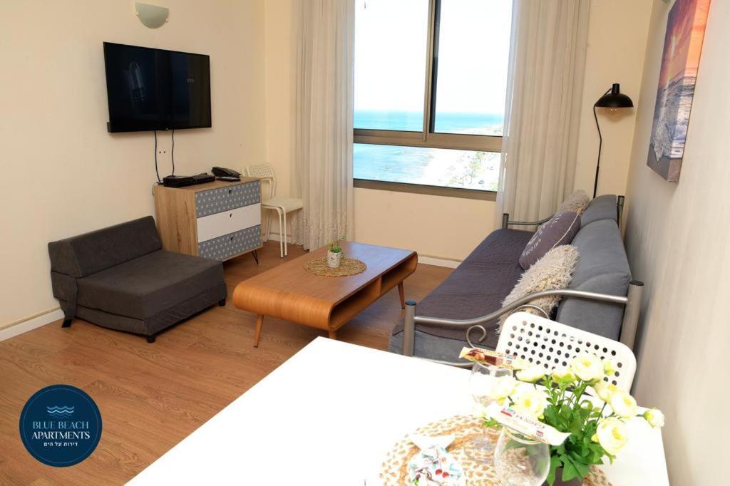 Haifa Almog Tower- "Blue Reef" Suite On The Sea エクステリア 写真