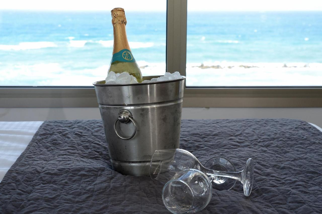 Haifa Almog Tower- "Blue Reef" Suite On The Sea エクステリア 写真